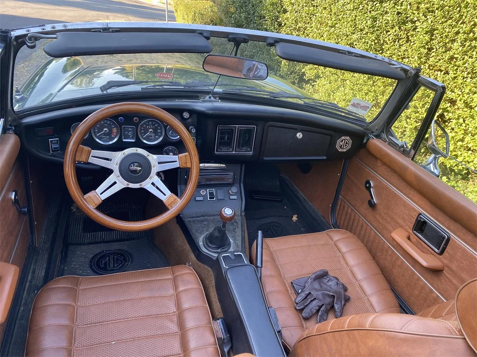 1975 MG MGB Roadster - Image 5 of 6