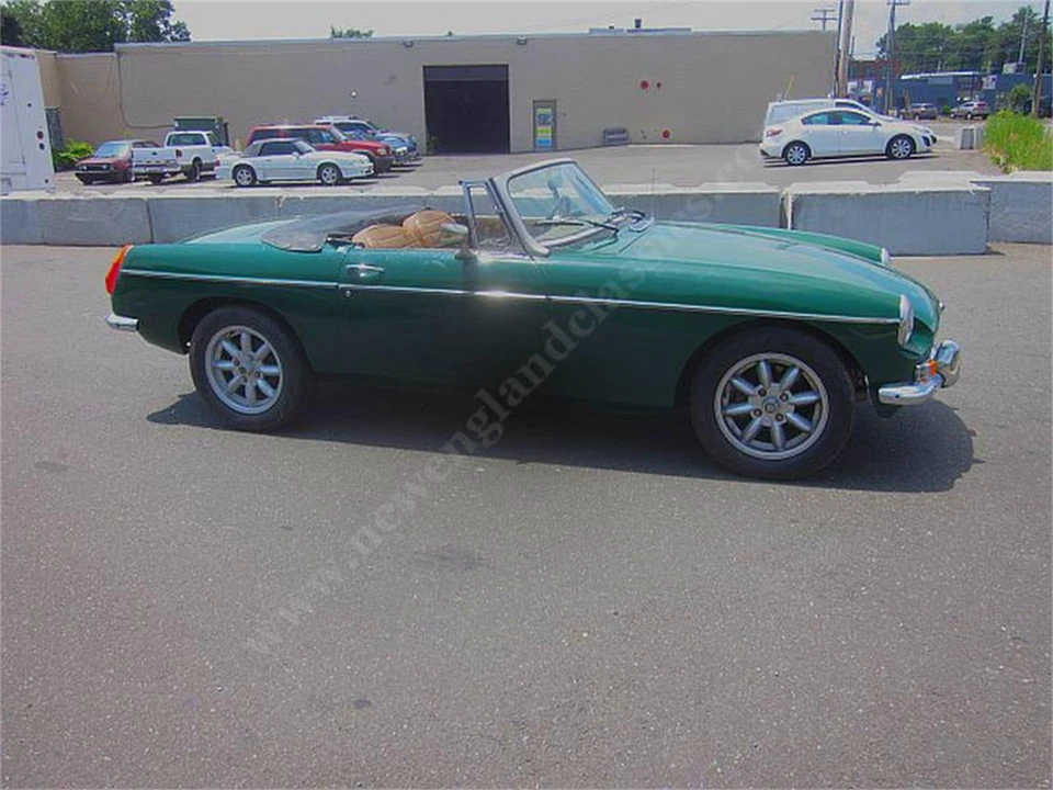 1975 MG MGB Roadster - Image 2 of 26