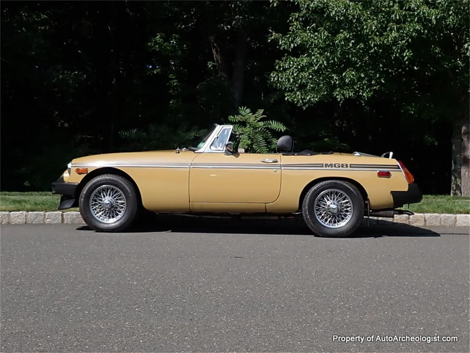 1975 MG MGB Roadster - Image 2 of 24