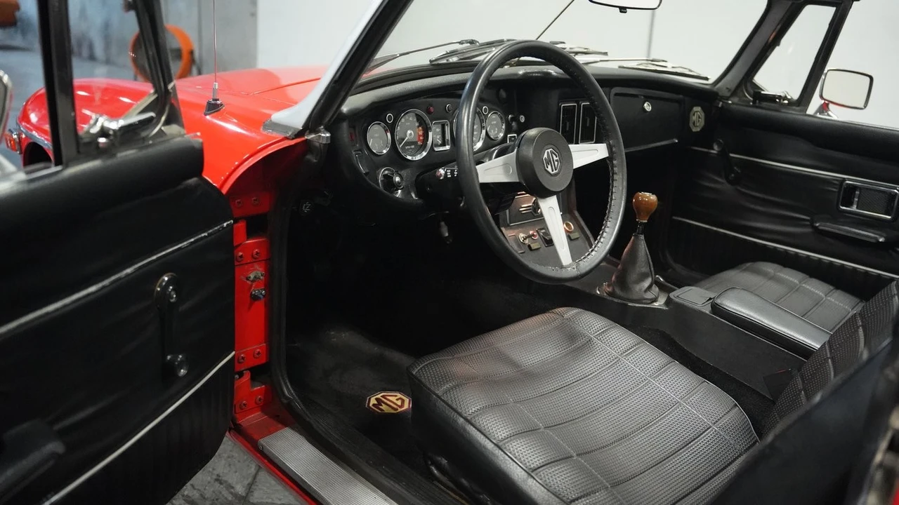 1975 MG MGB - Image 5 of 31