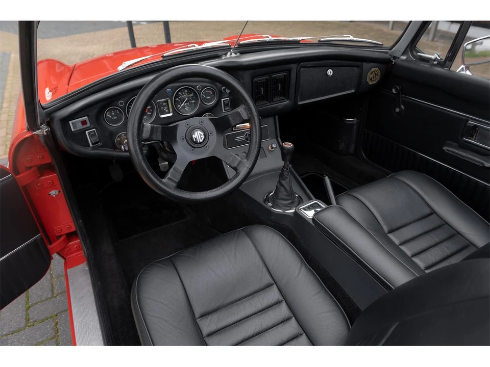 1975 MG MGB Roadster - Image 6 of 11