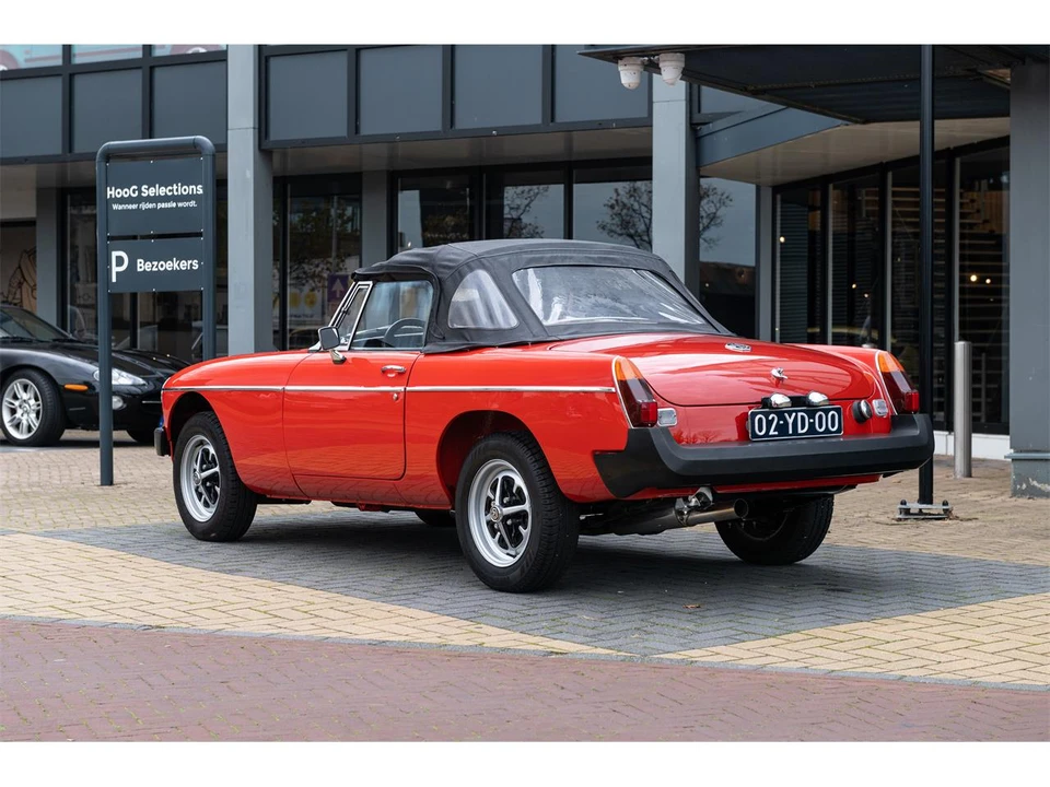 1975 MG MGB Roadster - Image 4 of 11