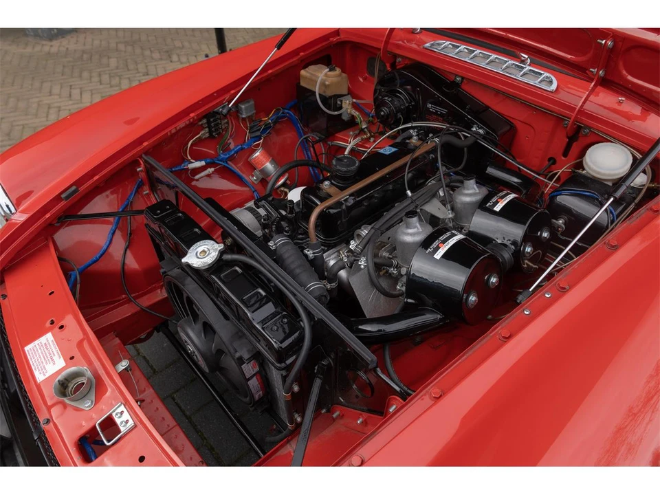 1975 MG MGB Roadster - Image 9 of 11