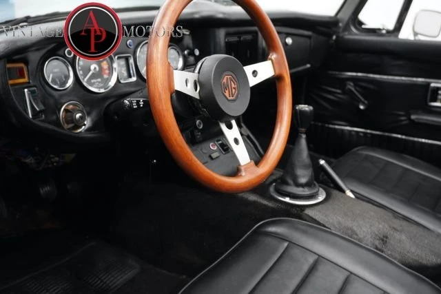 1975 MG MGB Roadster - Image 10 of 12