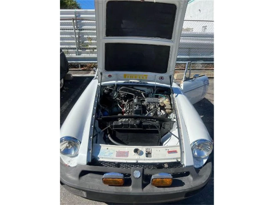 1975 MG MGB Roadster - Image 5 of 15