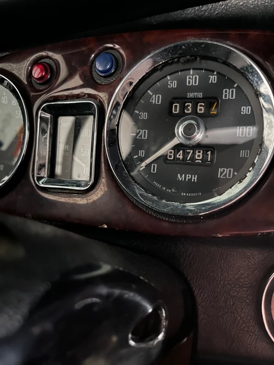 1975 MG MGB - Image 3 of 8