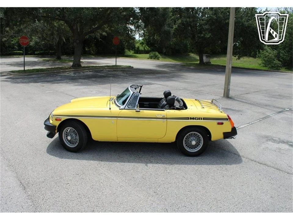 1975 MG MGB Roadster - Image 13 of 31