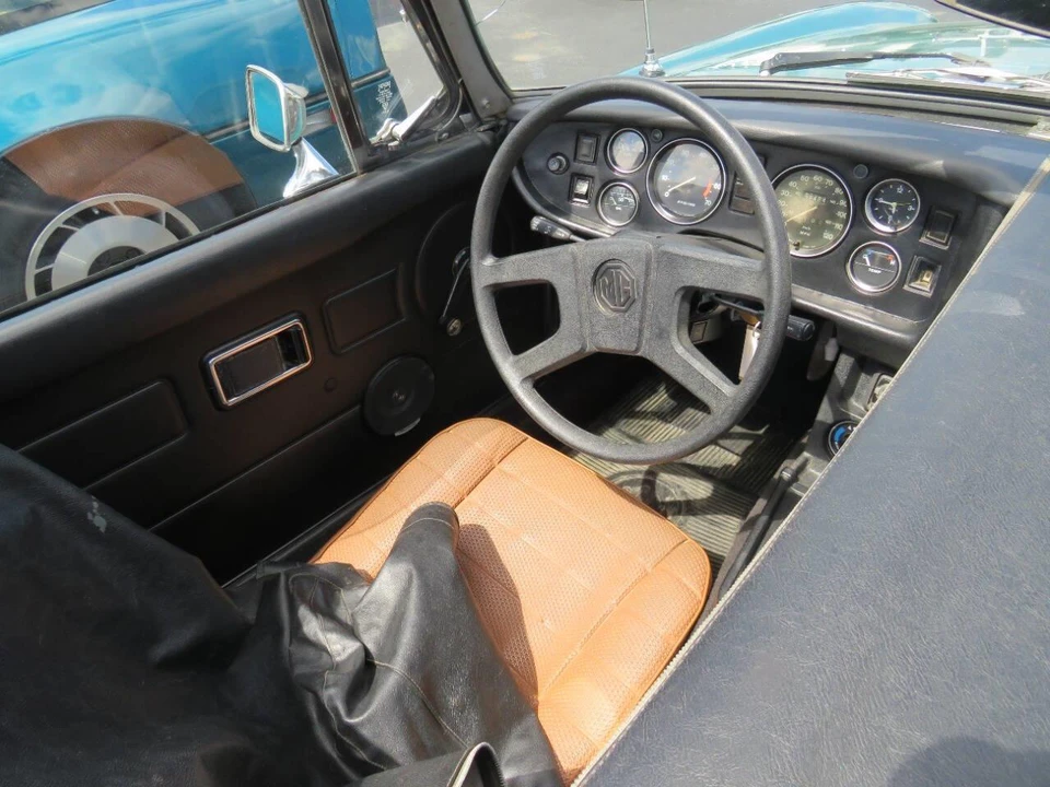 1975 MG MGB Roadster - Image 6 of 18