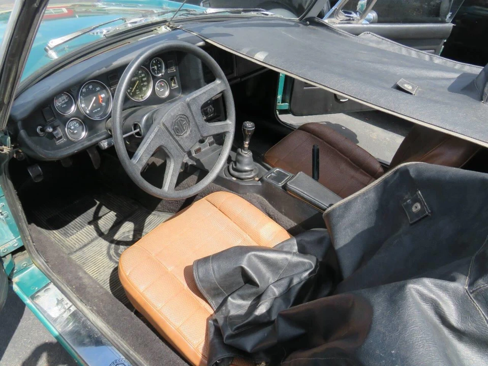 1975 MG MGB Roadster - Image 9 of 18