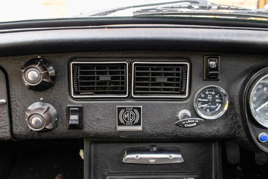 1975 MG MGB GT - Image 25 of 30