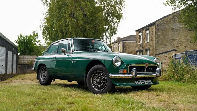 1975 MG MGB GT V8