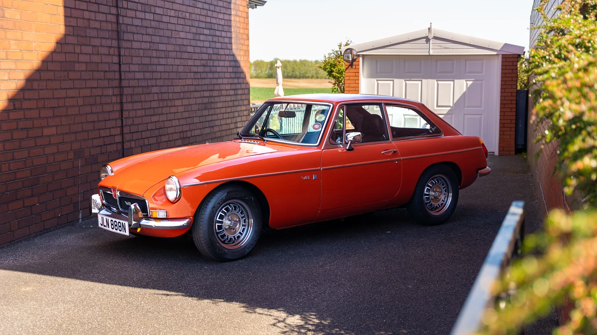 1974 MG MGB GT V8 - Image 2 of 31