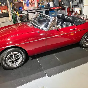 1975 MG MGB
