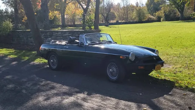 1975 MG MGB