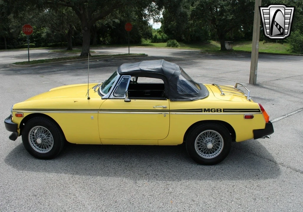 1975 MG MGB Roadster - Image 12 of 12