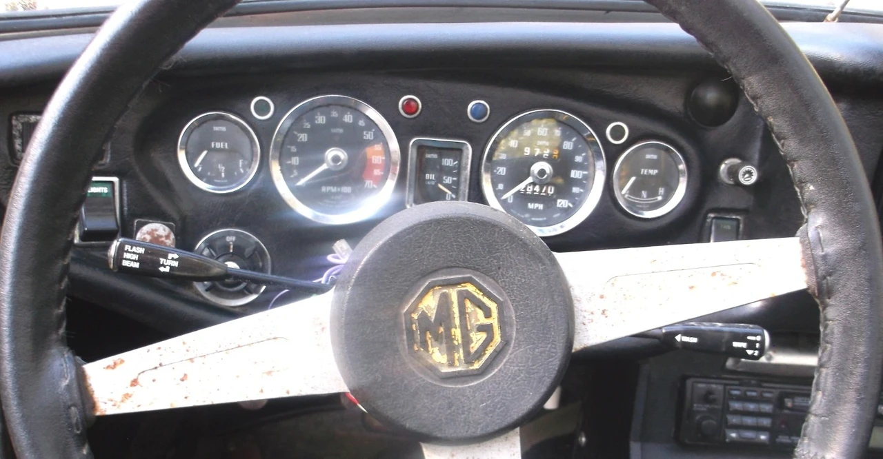 1975 MG MGB Roadster - Image 8 of 16