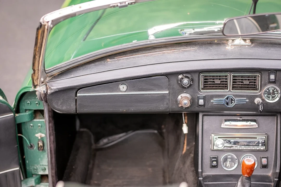 1975 MG MGB Roadster - Image 6 of 31