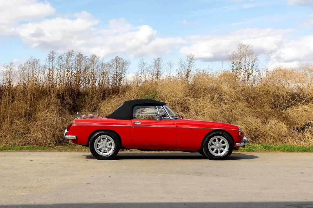 1975 MG MGB Roadster - Image 10 of 30