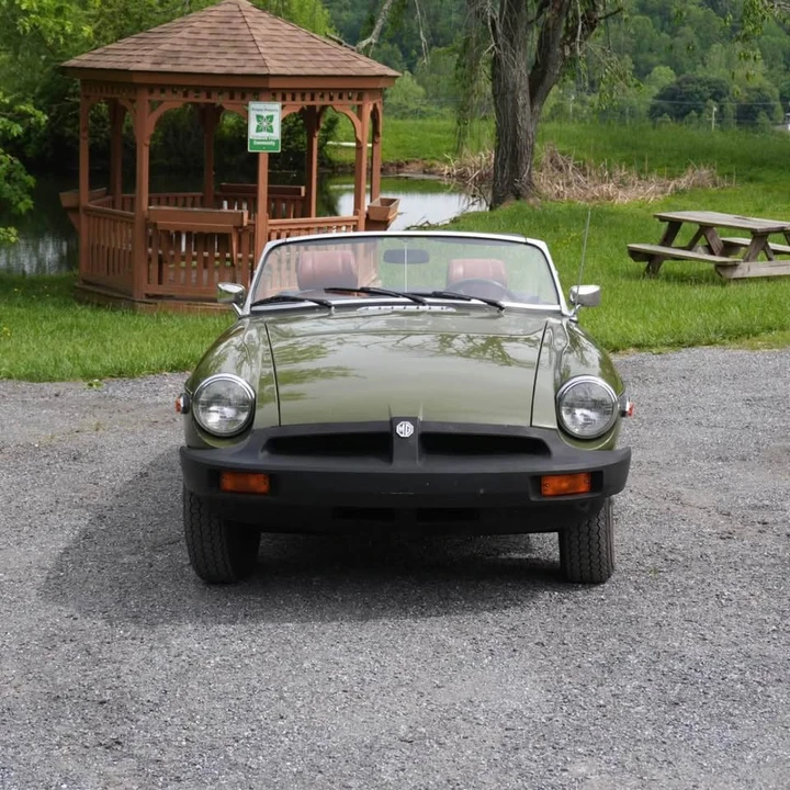 1975 MG MGB - Image 2 of 8