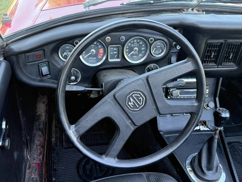 1975 MG MGB Roadster - Image 11 of 14