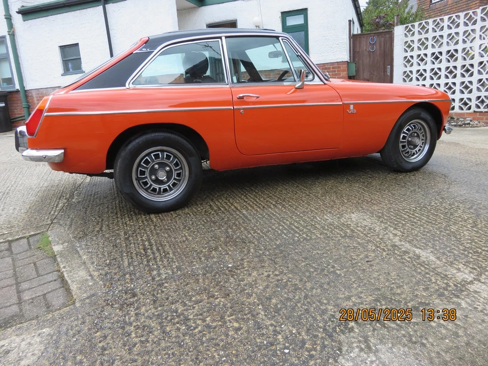 1975 MG MGB GT V8 - Image 11 of 30