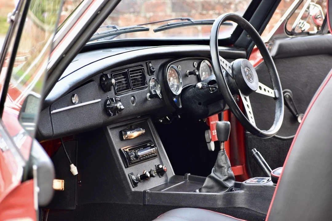 1975 MG MGB GT V8 - Image 27 of 30
