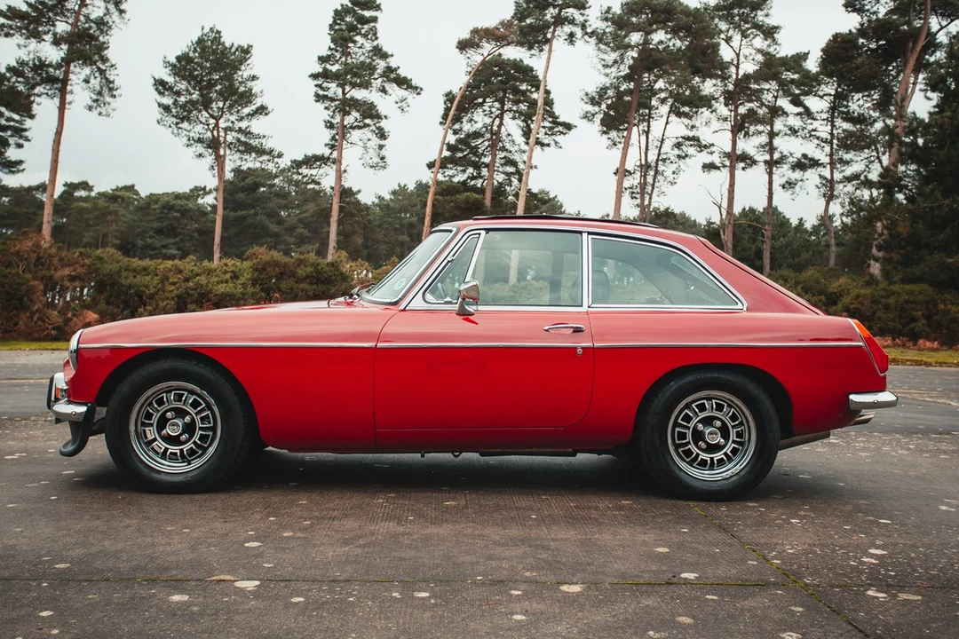 1975 MG MGB GT V8 - Image 9 of 30