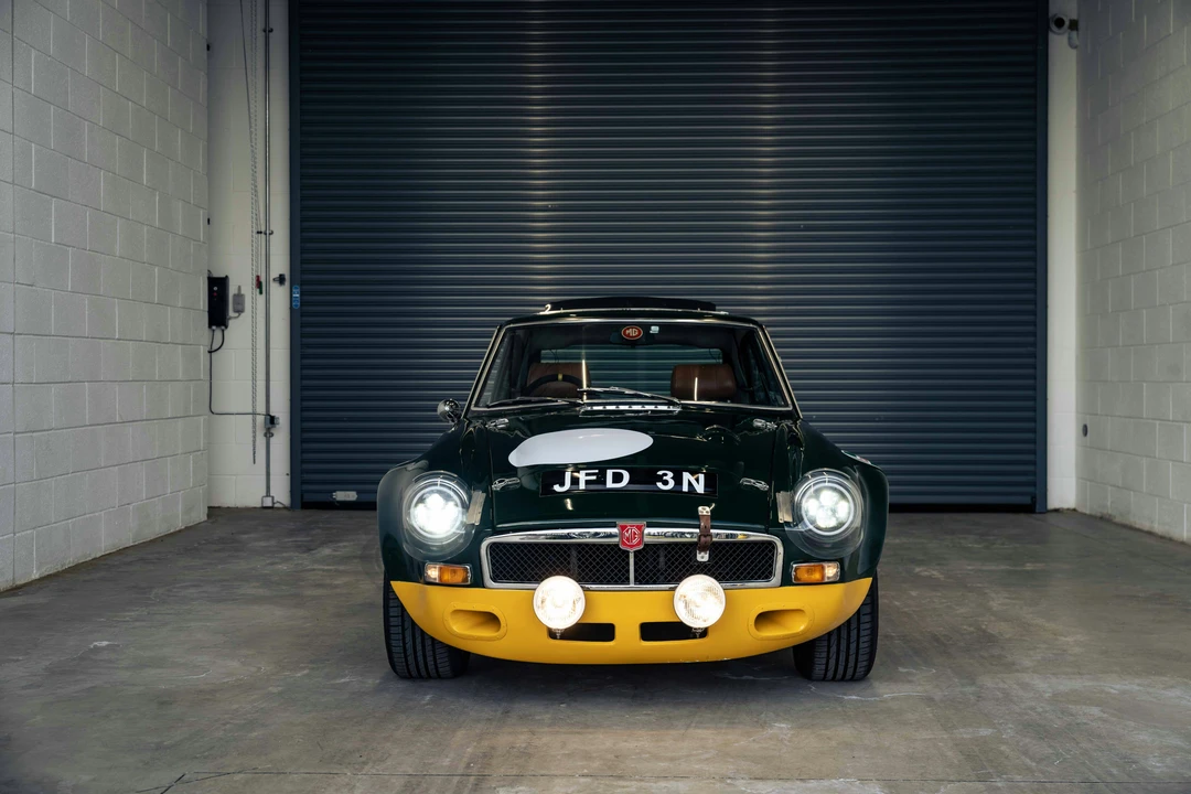 1975 MG MGB GT - Image 2 of 21