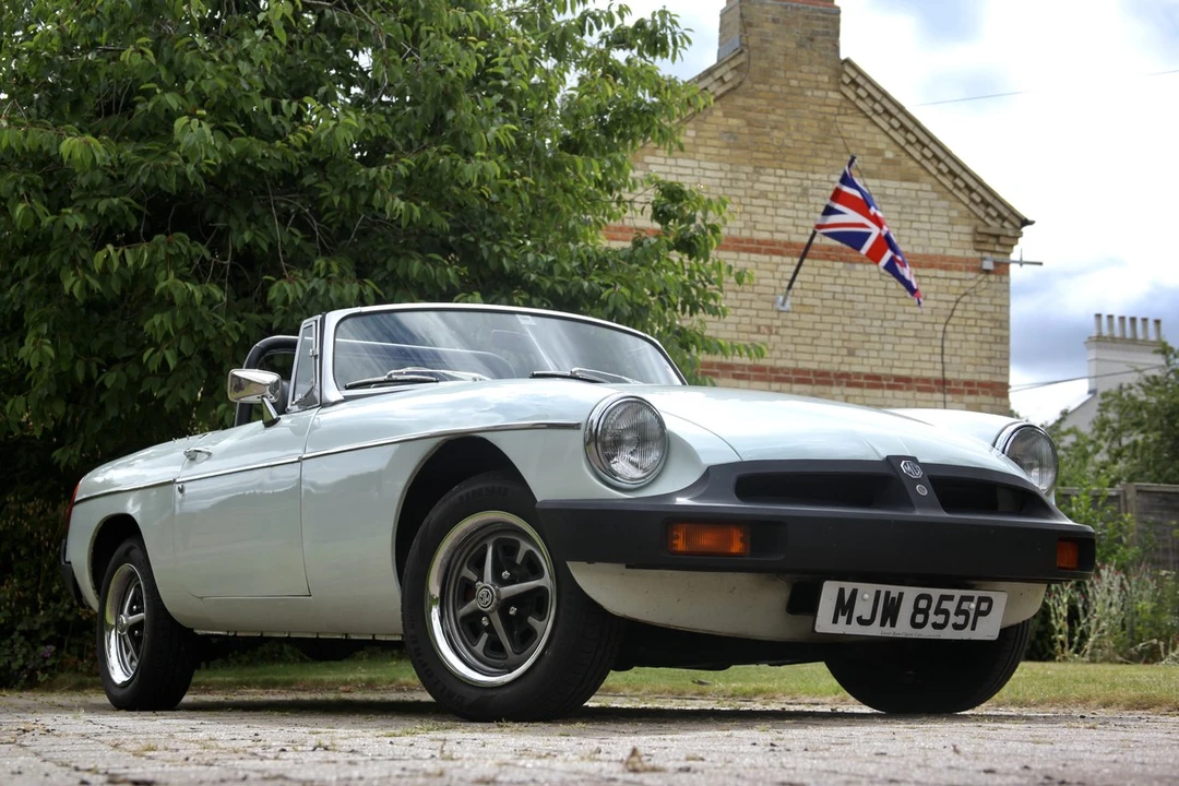 1975 MG MGB Roadster - Image 30 of 30