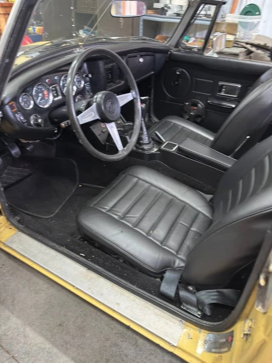 1975 MG MGB Roadster - Image 4 of 13