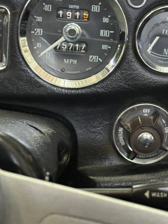 1975 MG MGB Roadster - Image 12 of 13