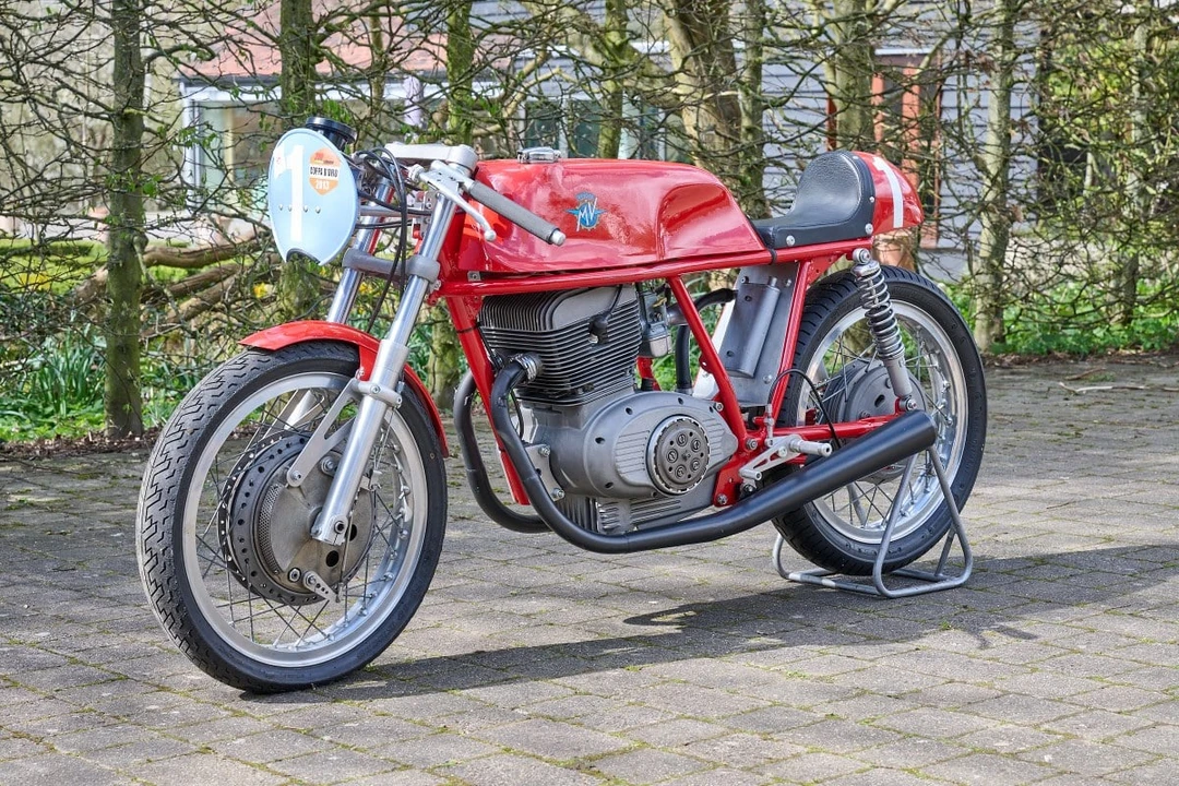 1975 MV Agusta - Image 2 of 30