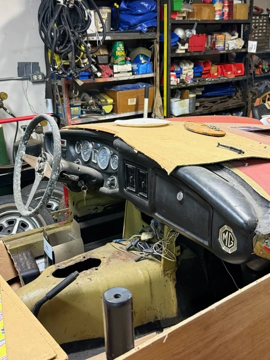 1975 MG MGB Roadster - Image 2 of 3