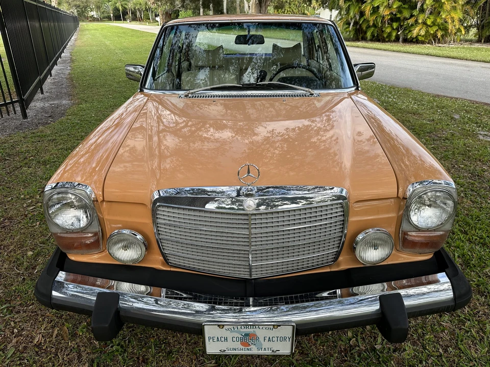 1975 Mercedes-Benz W114 & W115 - Image 4 of 31