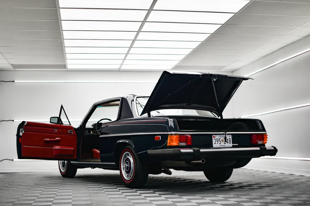 1975 Mercedes-Benz W114 & W115 - Image 27 of 31