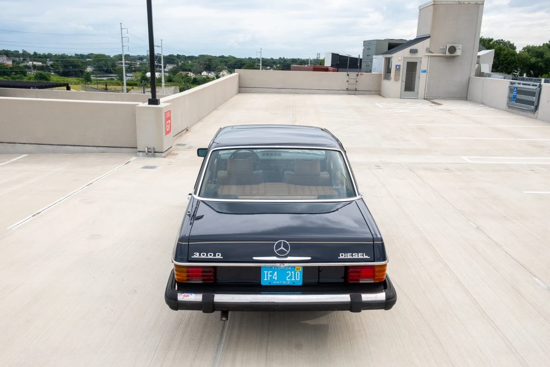 1975 Mercedes-Benz W114 & W115 - Image 7 of 31