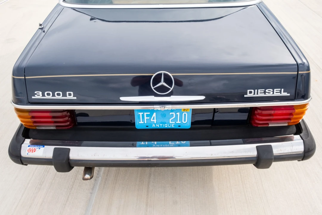 1975 Mercedes-Benz W114 & W115 - Image 21 of 31