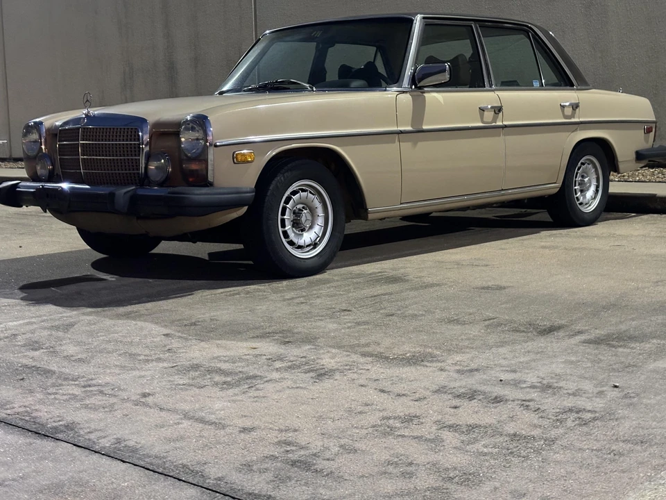 1975 Mercedes-Benz W114 & W115 - Image 22 of 31