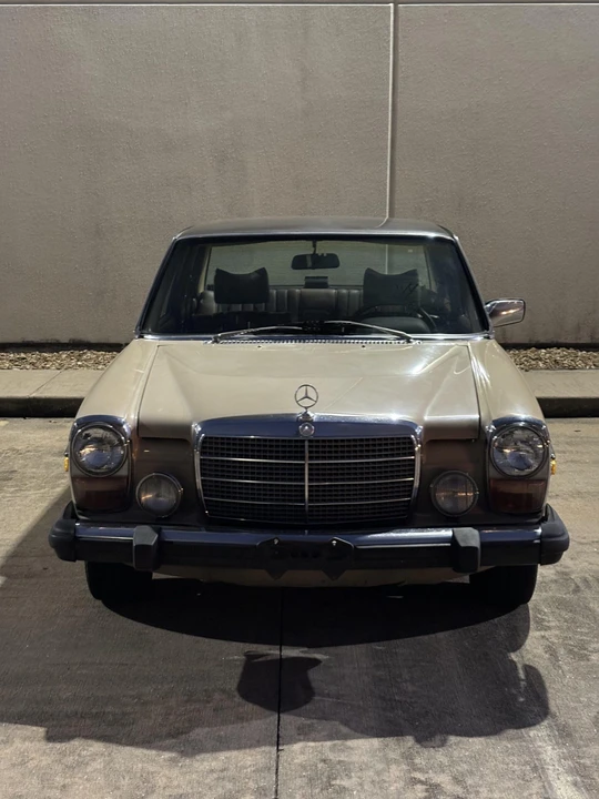 1975 Mercedes-Benz W114 & W115 - Image 5 of 31