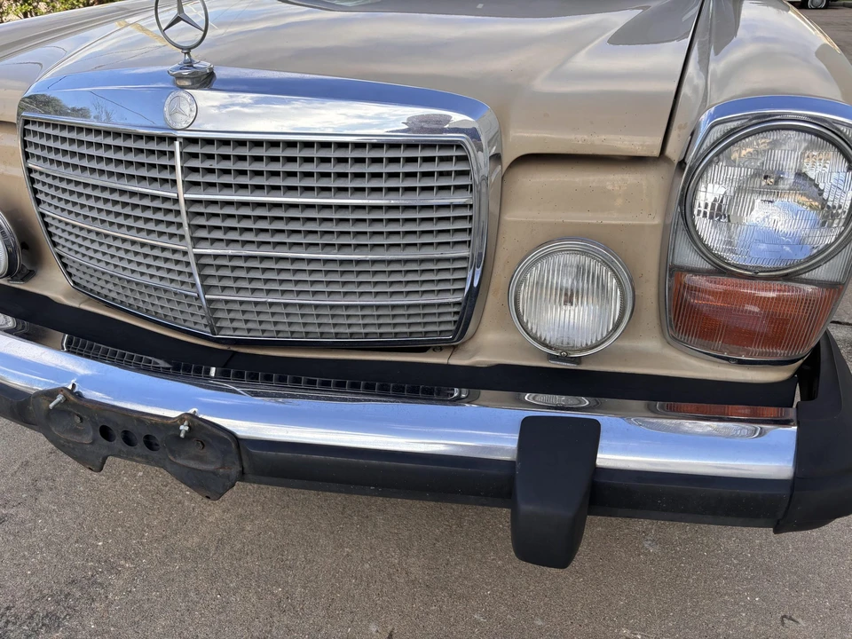 1975 Mercedes-Benz W114 & W115 - Image 26 of 31