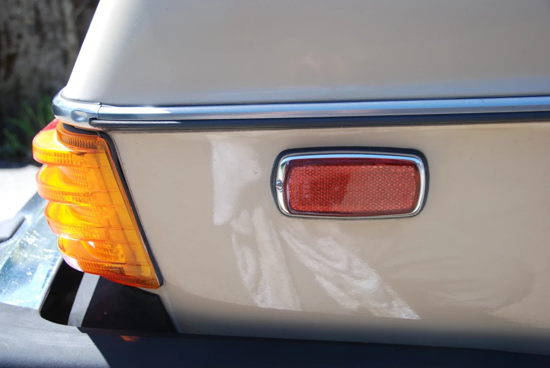 1975 Mercedes-Benz W114 & W115 - Image 17 of 31