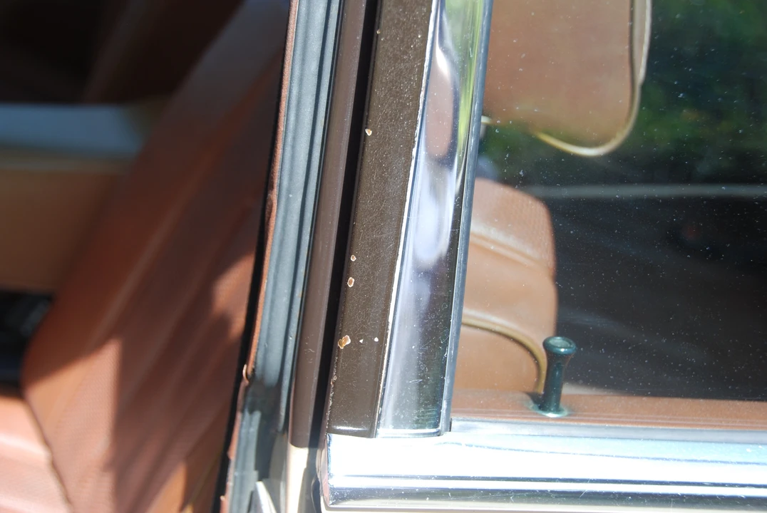1975 Mercedes-Benz W114 & W115 - Image 22 of 31
