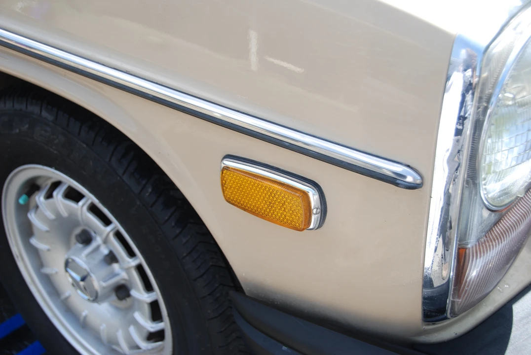 1975 Mercedes-Benz W114 & W115 - Image 15 of 31