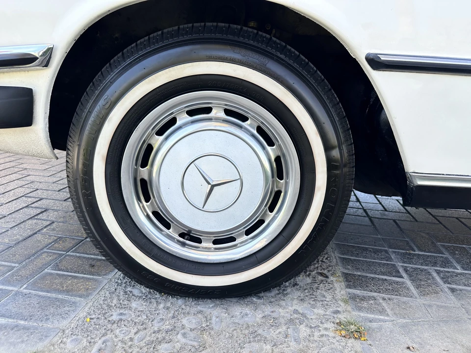 1975 Mercedes-Benz W116 S-Class - Image 24 of 31