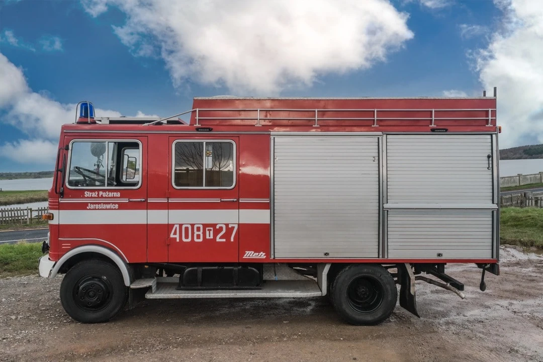 1975 Mercedes-Benz - Image 8 of 30