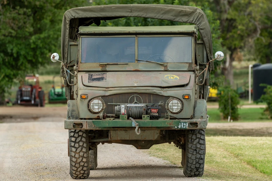 1975 Mercedes-Benz Unimog - Image 2 of 31