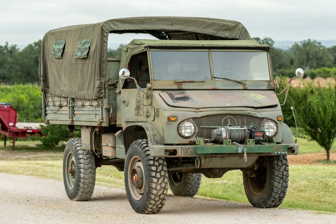 1975 Mercedes-Benz Unimog - Image 3 of 31