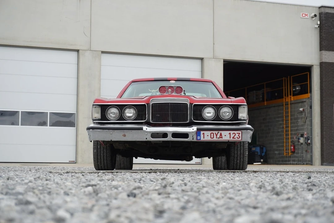 1975 Mercury Cougar 3rd Gen - Image 2 of 30