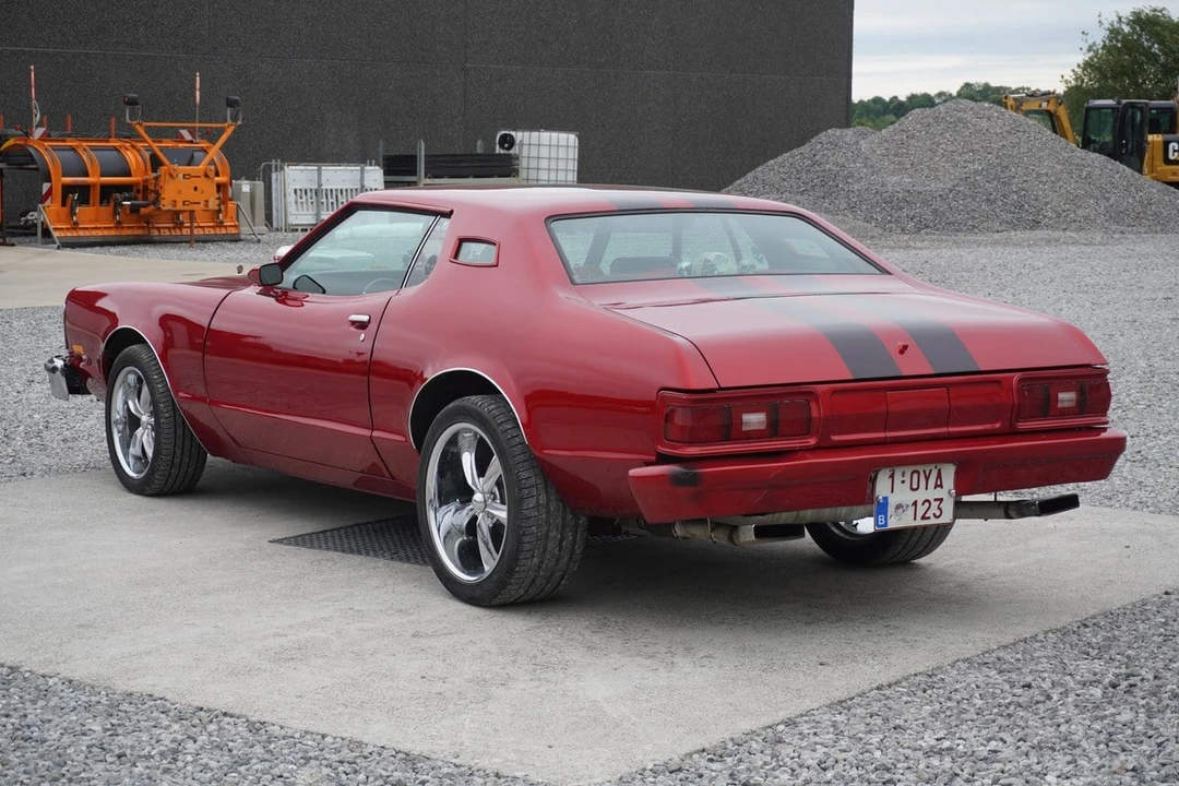 1975 Mercury Cougar 3rd Gen - Image 14 of 30