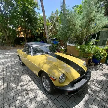 1975 MG MGB